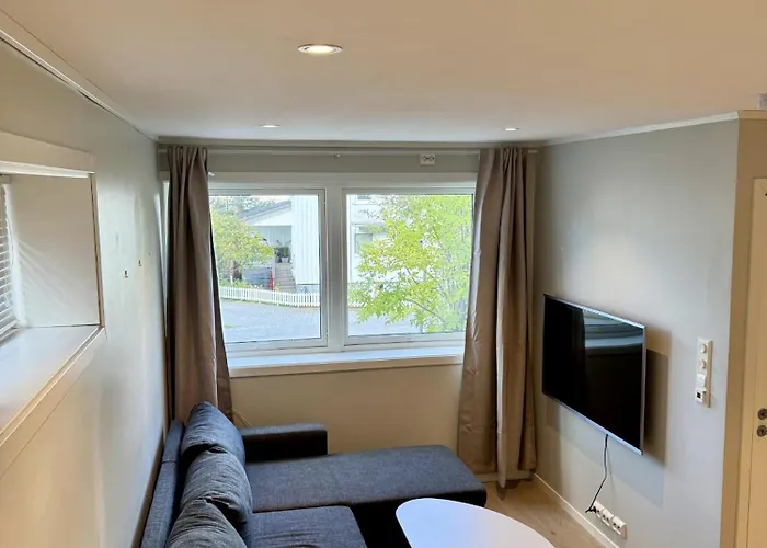 Cozy By Sherpa Steps With Free Parking *